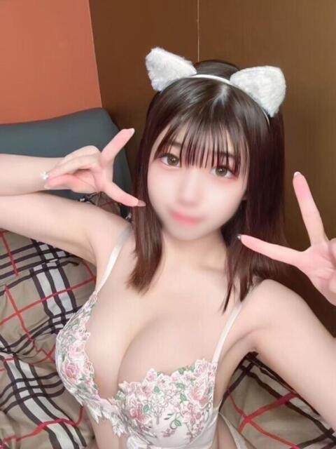 ゆいちゃん Platinum Legend(プラチナムレジェンド)（デリヘル）