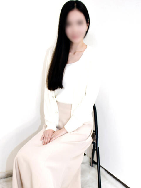 かりん 胡蝶蘭（人妻系ホテヘル）