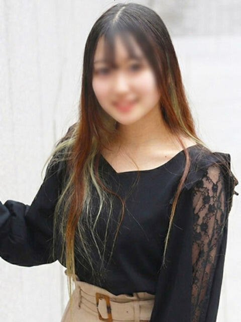 神崎みさき 渋谷ミルク（派遣型オナクラ(手コキ)）