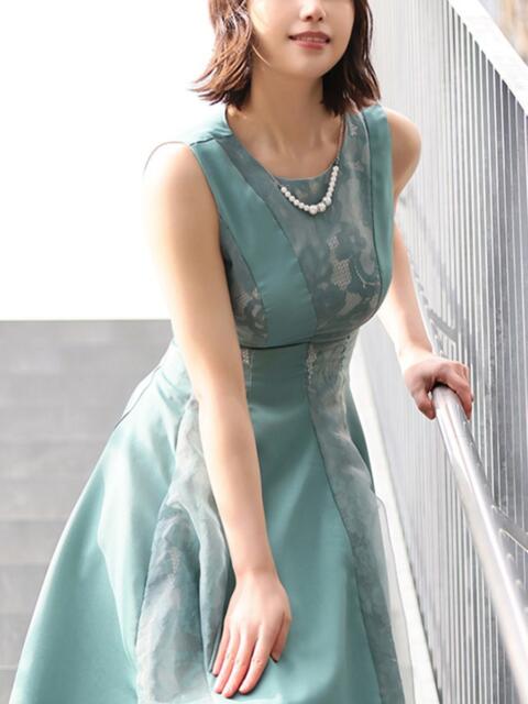 安里 真優 マダム麗奈大阪（会員制VIP専用デリヘル）