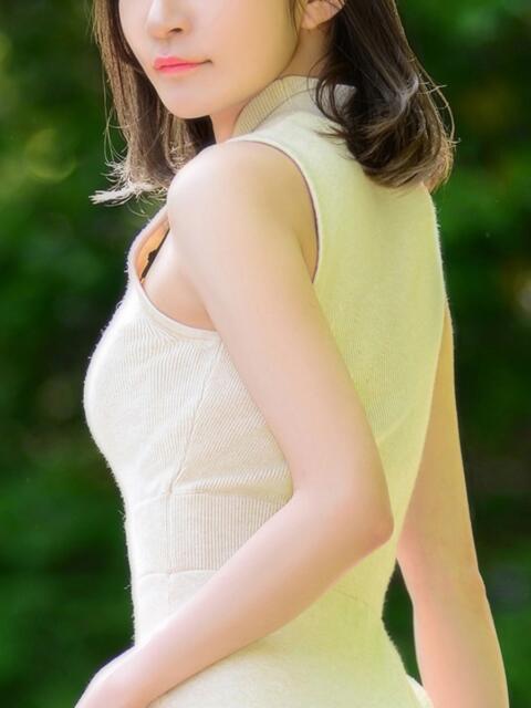有村 蕾 マダム麗奈大阪（会員制VIP専用デリヘル）