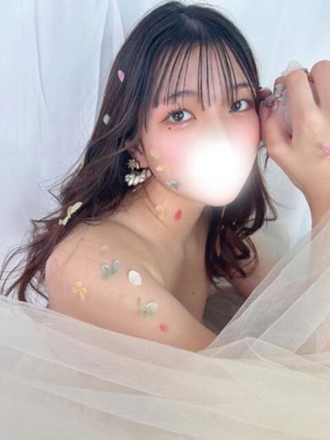 ゆい JAPAN CLUB BUNNY LOUNGE（ソープランド）