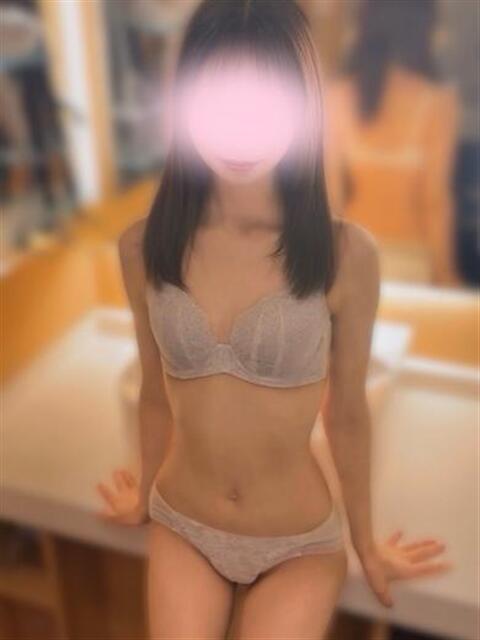 すずね 沖縄素人図鑑（デリヘル）