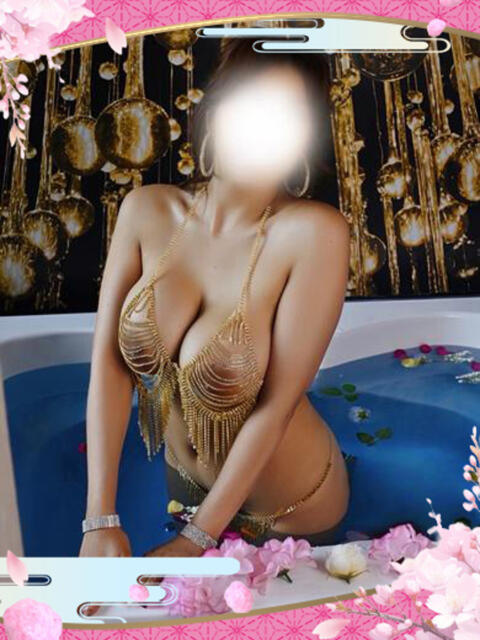 サラ☆Sara☆外国人セラピスト デリワゴン in りふれっしゅ（デリヘル）