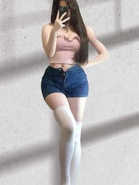 すみれ ラッキーラッキー（アジアンデリヘル）