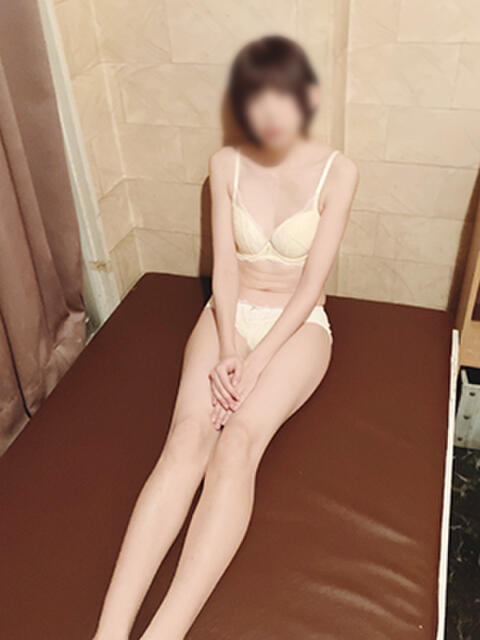 あみ 池袋平成女学園（ファッションヘルス）