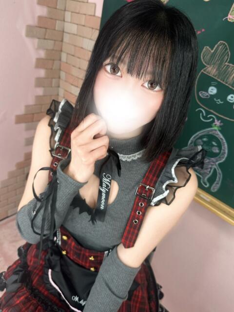 まろん 新宿ハンドメイド（手コキ・オナクラ）