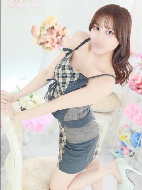 ニナ バイオレンス（ソープランド）