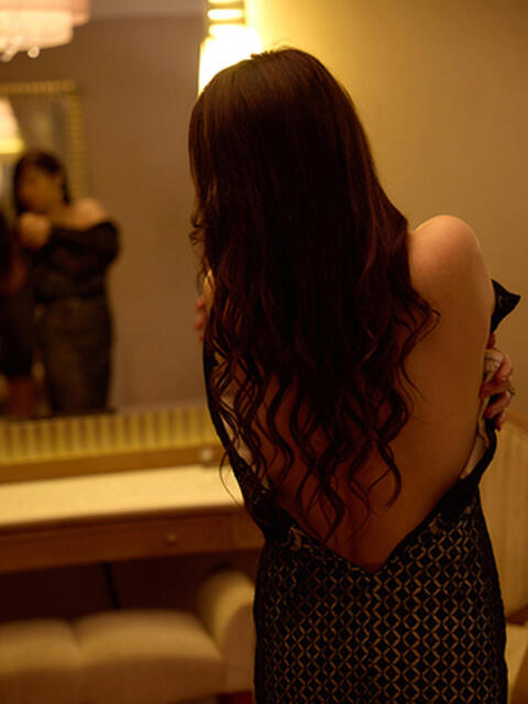 すみれ 梅田ゴールデン倶楽部（店舗型痴女ヘルス）