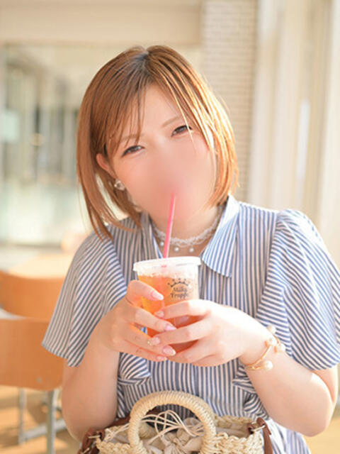 まき 梅田ゴールデン倶楽部（店舗型痴女ヘルス）