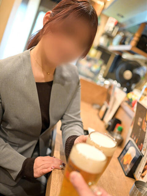 いちか 梅田ゴールデン倶楽部（店舗型痴女ヘルス）