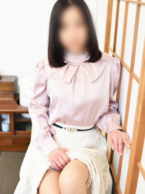 きょうか(昭和48年生まれ) 熟年カップル名古屋～生電話からの営み～（人妻・熟女デリヘル）