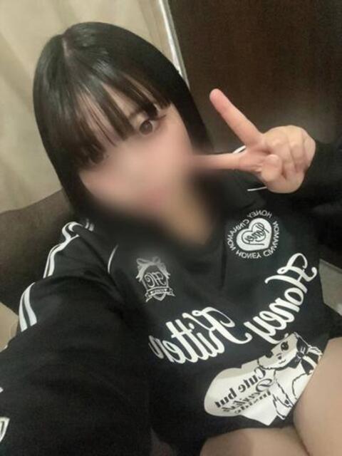 ユズ 人妻生レンタル（デリヘル）