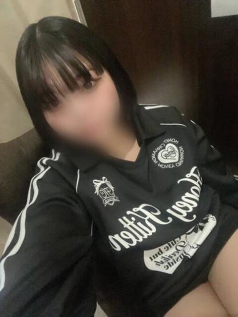 ユズ 人妻生レンタル（デリヘル）