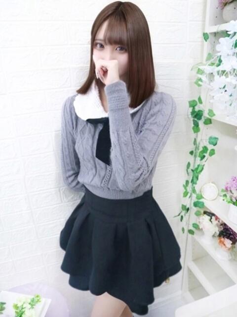 りんご 見学娘（オナクラ・手コキ）