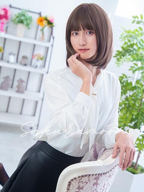 なつみ サクラムーン（ニューハーフデリヘル）