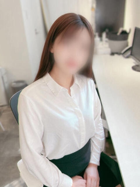 桜庭ひかり e女商事 池袋店（ホテヘル＆デリヘル）