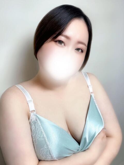 かなた ぽっちゃり巨乳素人専門店ぷにめろ池袋店（ぽっちゃり系デリヘル）