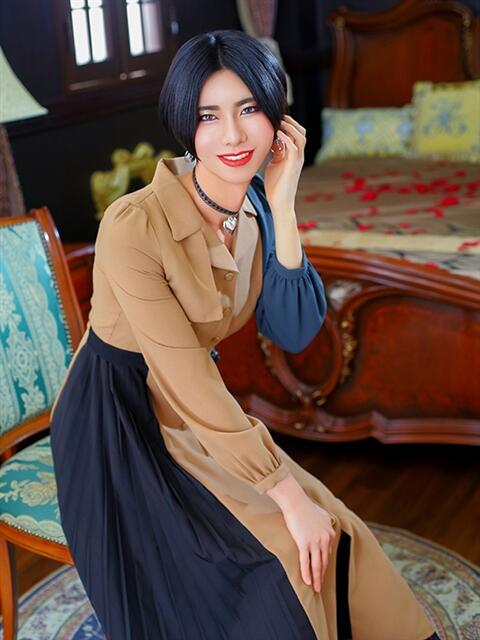 ちか クラブダイアモンド梅田店（ニューハーフヘルス）