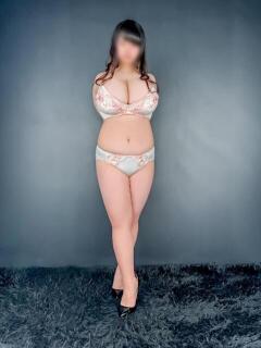 RENA Big Tits(ビッグティッツ)（新大久保/デリヘル）