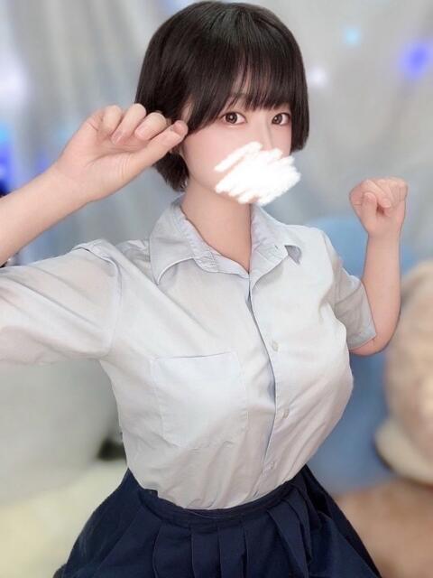 愛瀬 いよ 夜這い＆イメクラ妄想する女学生たち谷九校（ホテヘル）