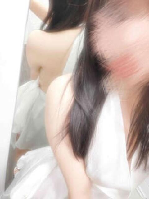 なつみ エマニエル秋葉原（セクキャバ）