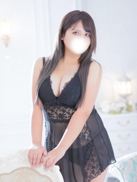 【新人】りこ 神奈川小田原ちゃんこ（巨乳素人専門ぽっちゃり激安デリヘル）