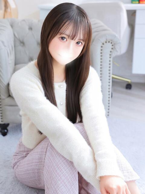 みなも★Bell姉妹店在籍★ S級素人清楚系デリヘル chloe（デリヘル）