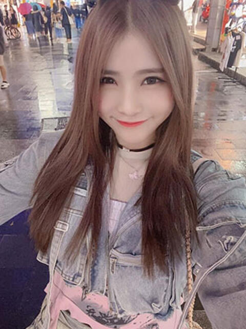 まゆみ 激安デリヘルめちゃE（アジアンデリヘル）