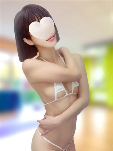 宝生芽依 ドクトル・ストレッチ（風俗エステ）