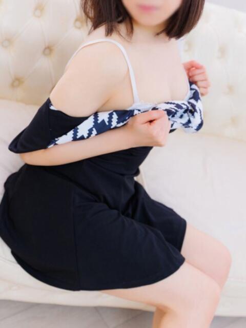 けい 人妻の秘密成田店（人妻デリヘル）