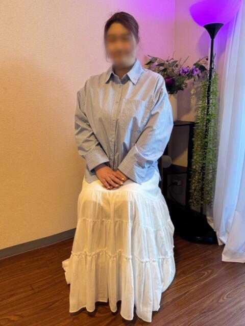 宮市エマ しゅうかつ倶楽部（人妻・熟女デリヘル）