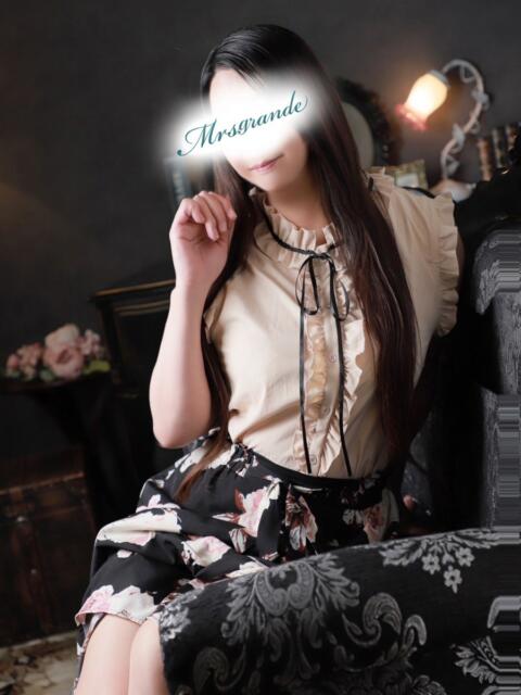 目黒（めぐろ） ミセス グランデ（若妻・人妻デリヘル）