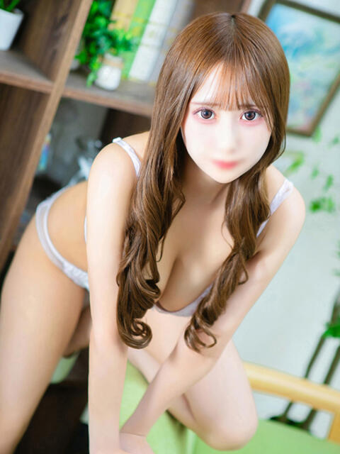 みら S級美女専門　ロイヤルリング（デリヘル）