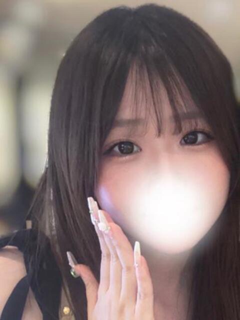 もも ふぁーすと・きす（キス専門店舗型ヘルス）