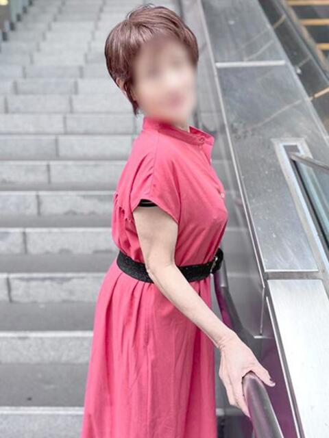 けいな 池袋おかあさん（待ち合わせ型ヘルス）