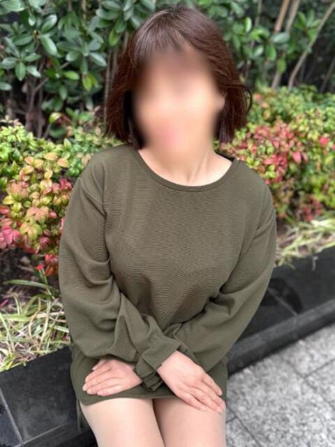 ゆい 池袋おかあさん（待ち合わせ型ヘルス）