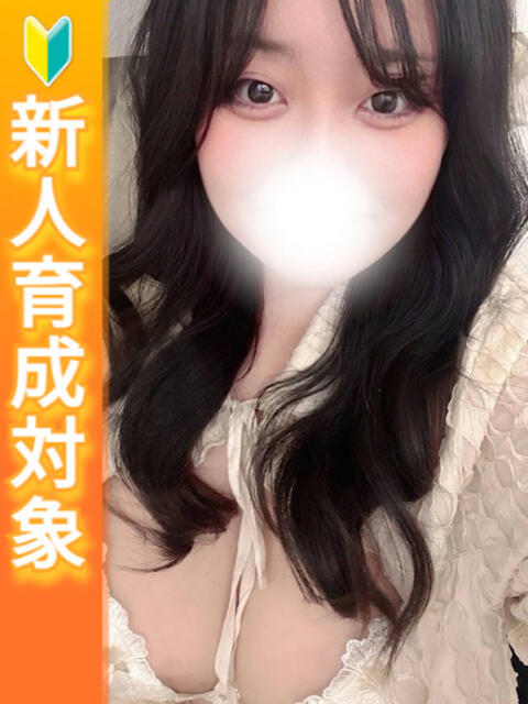 もも 白いぽっちゃりさん（ぽっちゃり専門ホテヘル）