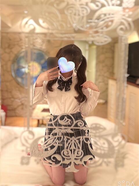 新18歳りのあ 派遣型JKリフレ ぷるぷる新宿（派遣型リフレ）