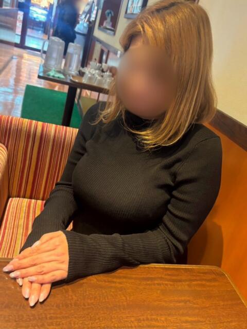 色花　うるは 30・40・50代☆人妻熟女コレクション（人妻系デリヘル）