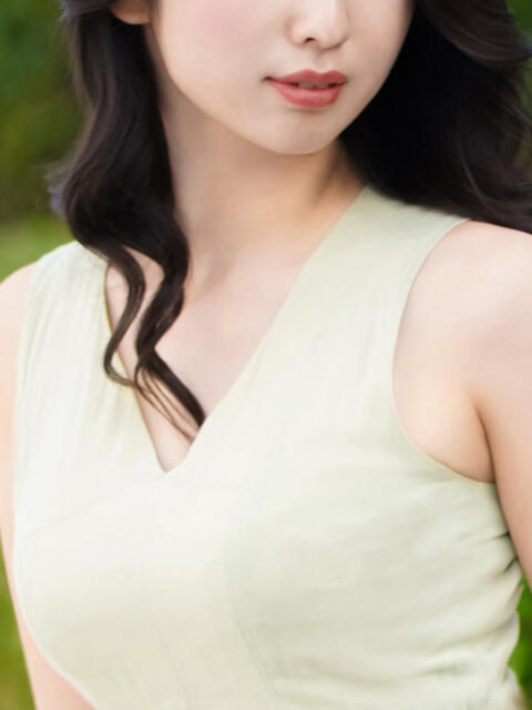 仲井 菜月 大阪貴楼館（高級デリヘル）