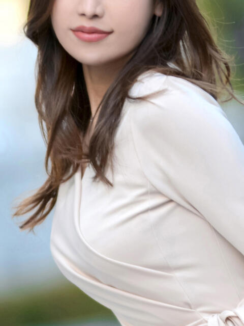 栗原 美麗 大阪貴楼館（高級デリヘル）