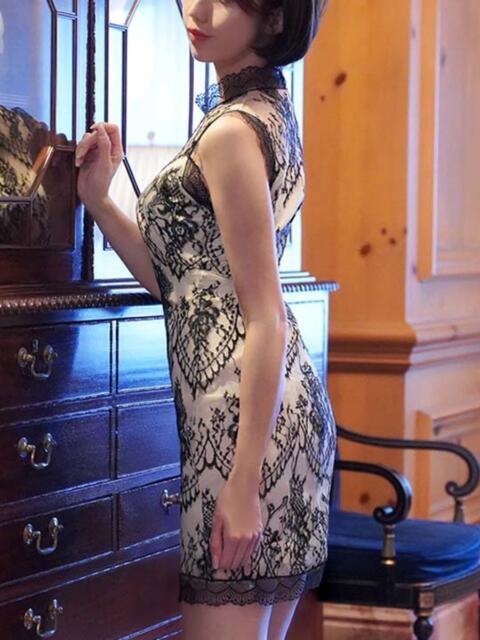 白河 紗奈 大阪貴楼館（高級デリヘル）