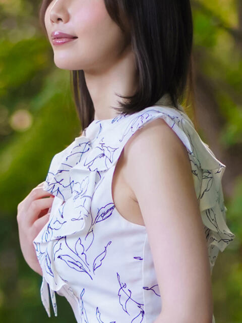 叶瀬 詩音 大阪貴楼館（高級デリヘル）