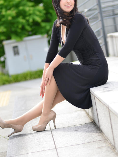 長谷川 莉花 大阪貴楼館（高級デリヘル）