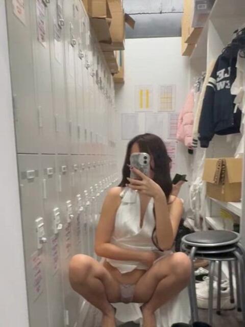 らむ エマニエル秋葉原（セクキャバ）