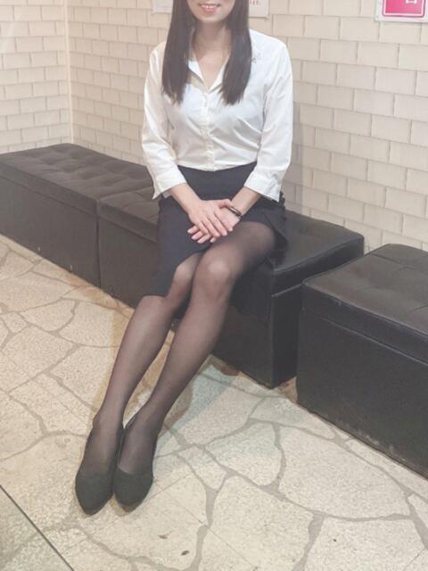 にこ奥様 人妻倶楽部　日本橋店（熟女ホテヘル）