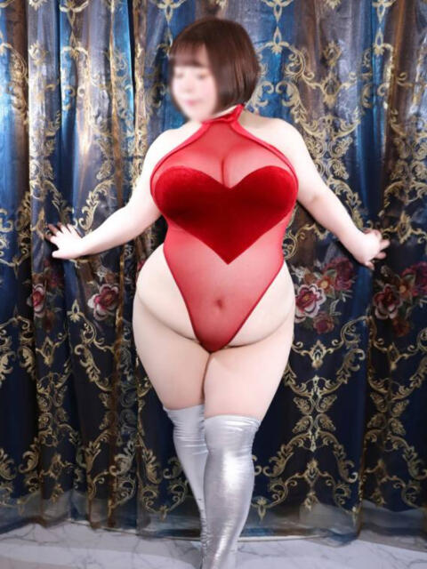 もえ 豊満熟女（ぽっちゃり熟女デリヘル）