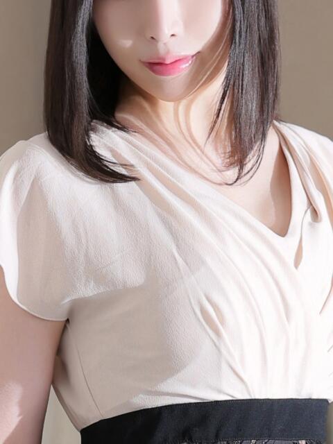 相田　夢美 トリプルクラウン（高級デリヘル）