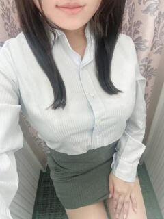 柊　よしの OLピンクコレクション（梅田/デリヘル）